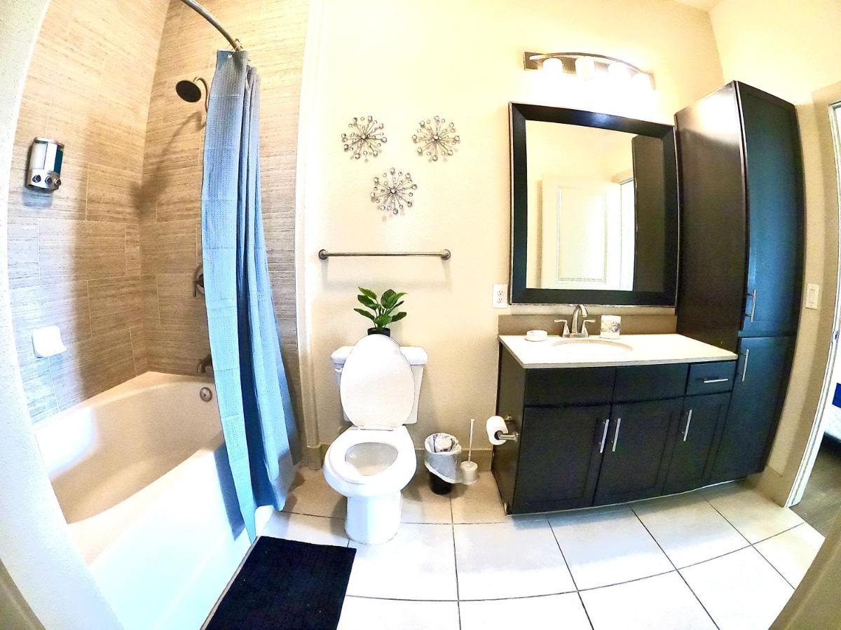 5 Mins To Med Center, Comfy King Beds, Wifi,Gym,Pool Houston Exterior photo